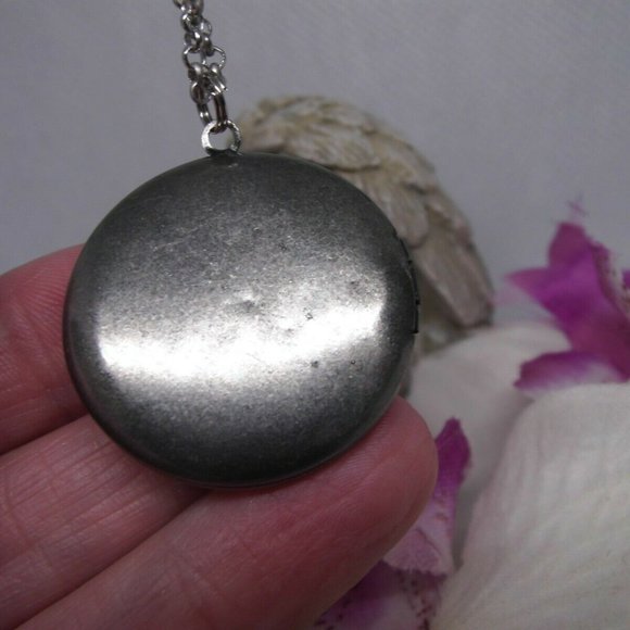 Sapphire Locket Photo Necklace Pendant - Picture 8 of 10